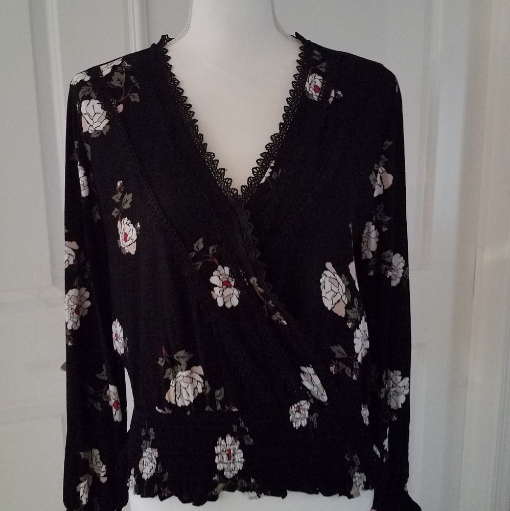 American Rag Blouse - Picture 6 of 16